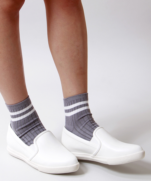 WEGO（ウィゴー）の「WEGO/ポインテッドスリッポン（スニーカー・レディース・ホワイト/ピンク/シルバー/ブラック/ゴールド/その他1/ブラック系その他・24.5/23.5）」の19枚目の写真