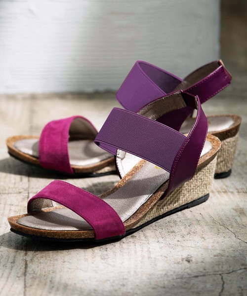 GeeRA（ジーラ）の「ゴムデザインウェッジサンダル（サンダル・レディース・シルバー/ベージュ/パープル/パイソン/ブラック・MEDIUM/SMALL/LARGE/X-LARGE）」の4枚目の写真