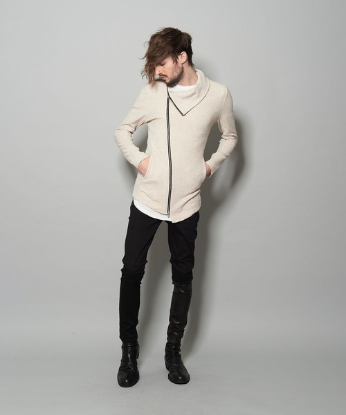 NO ID.(ノーアイディ)の「オフタートルZIP-CD(Tシャツ/カットソー・メンズ・ブラック/ベージュ/ライトベージュ・1/2)」の6枚目の写真