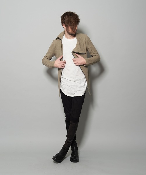 NO ID.(ノーアイディ)の「オフタートルZIP-CD(Tシャツ/カットソー・メンズ・ブラック/ベージュ/ライトベージュ・1/2)」の11枚目の写真