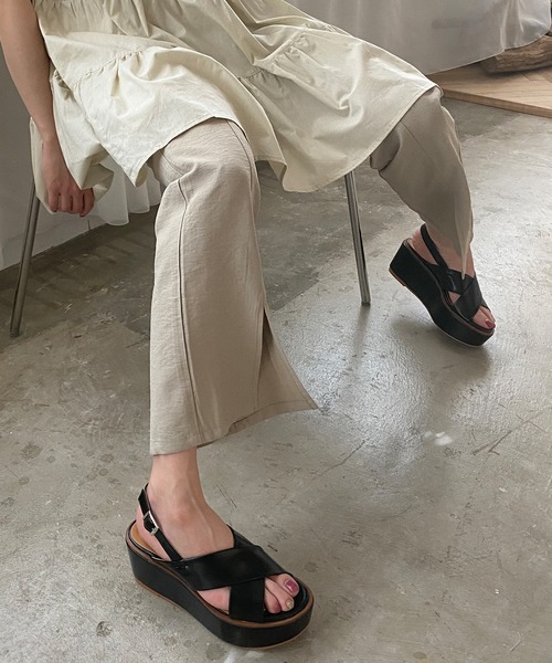 chuclla(チュクラ)の「【chuclla】Platform crossed belt sandal sb-6 chs46(サンダル・レディース・ブラック/ベージュ・36/37/40/38/39)」の8枚目の写真