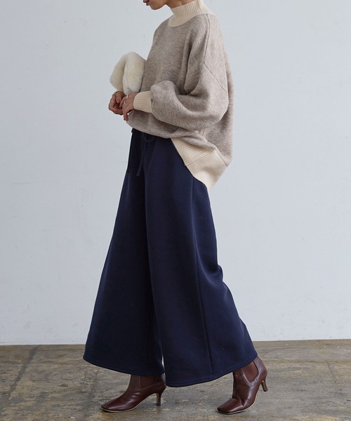 KOBE LETTUCE（コウベレタス）の「[裏起毛] 選べる2丈の裏起毛ガウチョパンツ（スウェットパンツ・レディース・グレー系その他/カーキ/ピンク系その他/ブラウン/グレー系その他2/ブラック/グレー系その他3/グリーン系その他/ピンク系その他2/ブラウン系その他/グレー系その他4/ブラック系その他/ボルドー/レッド系/ネイビー系/ネイビー/ブラック系/グレイッシュベージュ/ブルー・1/2）」の15枚目の写真