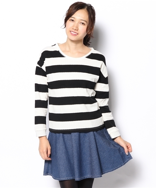 WEGO（ウィゴー）の「WEGO/フクレニットボーダー（ニット/セーター・レディース・ホワイト系その他/グリーン系その他・FREE）」の2枚目の写真