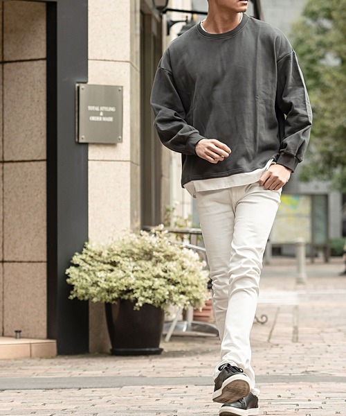 Vicci(ビッチ)の「『vicci/ヴィッチ』裏毛フェイクレイヤードクルーネックビッグトレーナー(スウェット・メンズ・ベージュ/チャコール/ブラック/ホワイト/オリーブ/ブラウン・XL/L/M)」の12枚目の写真