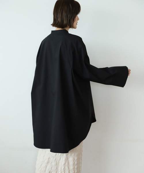 A part by（アパートバイ）の「Coオーバーサイズスタンドシャツ　931713（シャツ/ブラウス・レディース・ホワイト/ライトグレー/ブラック/ライトピンク・FREE）」の8枚目の写真