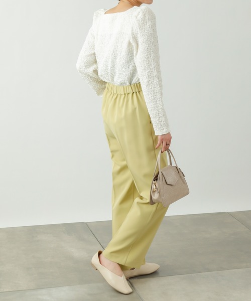 COLONY 2139（コロニートゥーワンスリーナイン）の「ダブルクロスセンタープレスストレートパンツ(セットアップ可)（スラックス・レディース・ブラック/ベージュ/イエロー・MEDIUM/LARGE）」の17枚目の写真