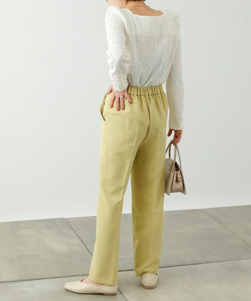 COLONY 2139（コロニートゥーワンスリーナイン）の「ダブルクロスセンタープレスストレートパンツ(セットアップ可)（スラックス・レディース・ブラック/ベージュ/イエロー・MEDIUM/LARGE）」の14枚目の写真