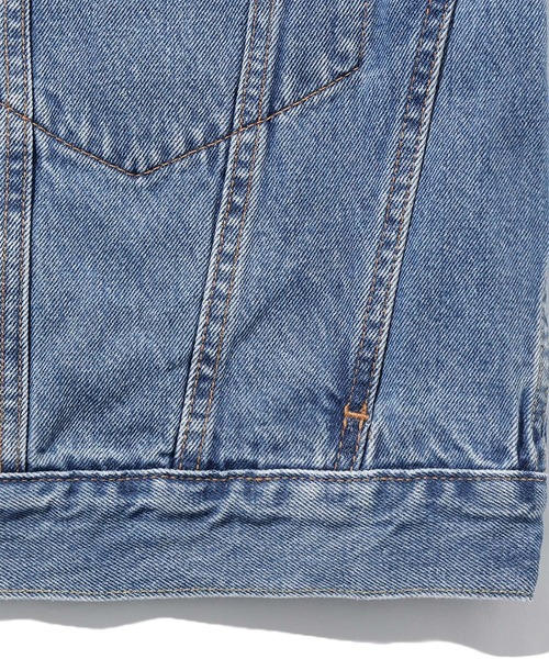 Levi's（リーバイス）の「STAY LOOSE TRUCKER HOOKED TRUCKER