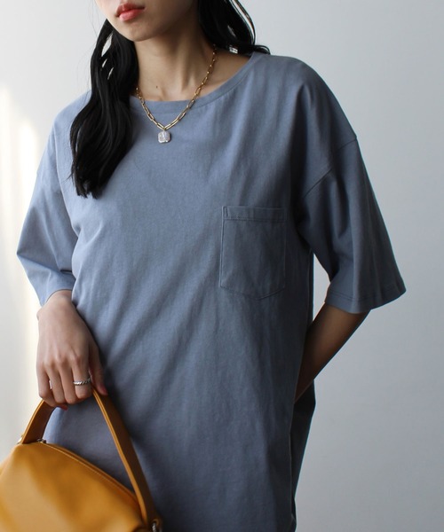 GeeRA（ジーラ）の「綿100％ラウンドヘムビッグＴシャツ（Tシャツ/カットソー・レディース・オフホワイト/モカ/グリーン/ライトパープル/ブラック/ライトブルー・X-LARGE/XX-LARGE/SMALL/LARGE/MEDIUM）」の12枚目の写真