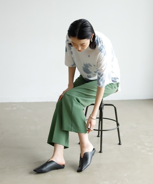 Birthday room（バースデイルーム）の「カットデザインスリッポンフラットサンダル（スリッポン・レディース・ブラック/シルバー/ブロンズ/ナチュラル・24.5/23.5）」の20枚目の写真