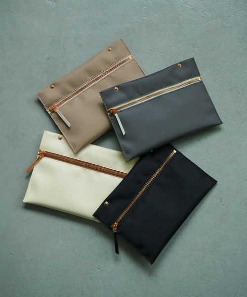 E'POR（エポール）の「【E’POR】【撥水/雨の日】D BAG Medium（ハンドバッグ・レディース・ブラック/チャコールグレー/キナリ/ベージュ/ブラック系その他/キャメル/カーキ・FREE）」の9枚目の写真