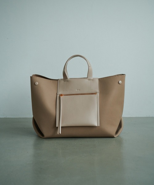 E'POR（エポール）の「【E’POR】【撥水/雨の日】D BAG Medium（ハンドバッグ・レディース・ブラック/チャコールグレー/キナリ/ベージュ/ブラック系その他/キャメル/カーキ・FREE）」の20枚目の写真