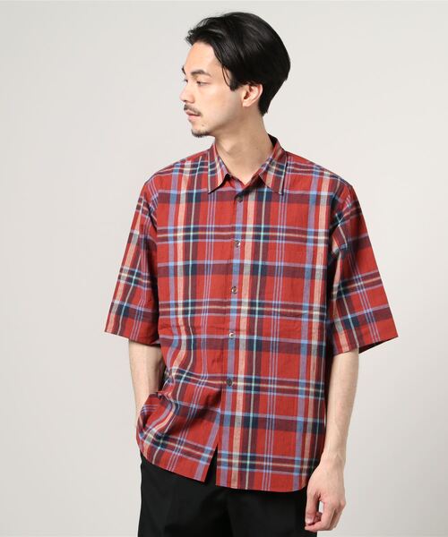 Vincent et Mireille（バンソンエミレイユ）の「【VINCENT ET MIREILLE ヴァンソン エ ミレイユ】メンズ コットンリネン ワイドショートスリーブシャツ（シャツ/ブラウス・メンズ・レッド/オリーブ・40/38）」の8枚目の写真