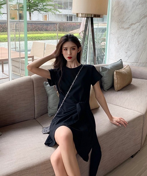 SVEC（シュベック）の「サイドリボン Tシャツ ワンピース（ワンピース・レディース・ブラック/グレー・L/M）」の6枚目の写真