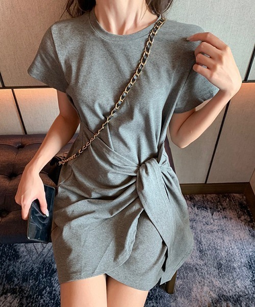 SVEC（シュベック）の「サイドリボン Tシャツ ワンピース（ワンピース・レディース・ブラック/グレー・L/M）」の13枚目の写真