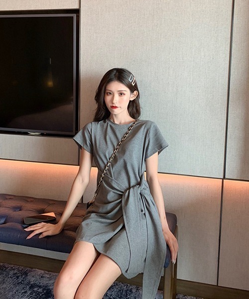 SVEC（シュベック）の「サイドリボン Tシャツ ワンピース（ワンピース・レディース・ブラック/グレー・L/M）」の16枚目の写真