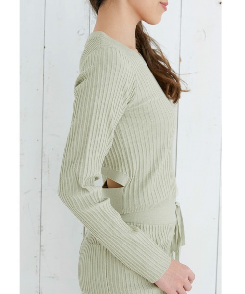 ALEXIA STAM（アリシアスタン）の「Back Open Rib Knit Top/バックオープンリブニットトップ（ニット/セーター・レディース・グレー/モカ/グリーン系その他・FREE）」の11枚目の写真