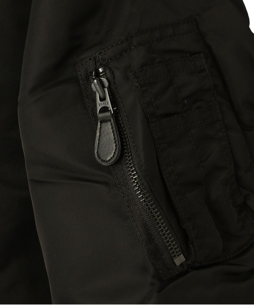 AVIREX（アヴィレックス）の「AVIREX/アヴィレックス/MA-1 COMMERCIAL LOGO(コマーシャルロゴ)（MA-1・メンズ・ブラック/セージグリーン・MEDIUM/LARGE/X-LARGE/XX-LARGE）」の8枚目の写真