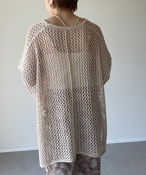 y/m by misato（イムバイミサト）の「メッシュ編みチュニック（チュニック・レディース・ブラック/ベージュ/オフホワイト・FREE）」の3枚目の写真