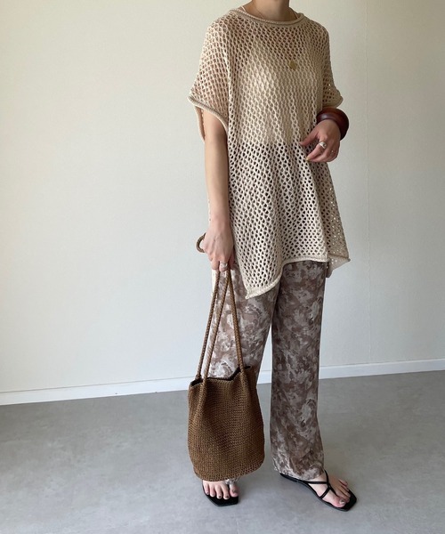 y/m by misato（イムバイミサト）の「メッシュ編みチュニック（チュニック・レディース・ブラック/ベージュ/オフホワイト・FREE）」の8枚目の写真