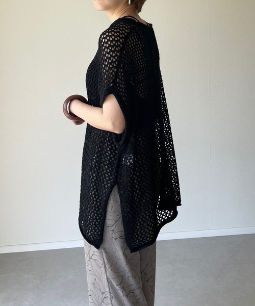 y/m by misato（イムバイミサト）の「メッシュ編みチュニック（チュニック・レディース・ブラック/ベージュ/オフホワイト・FREE）」の11枚目の写真