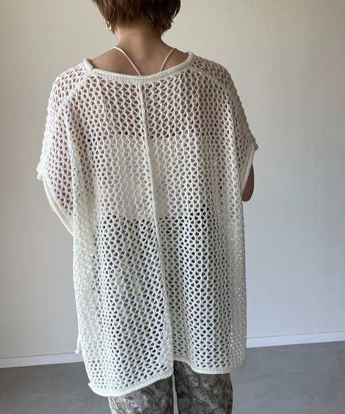 y/m by misato（イムバイミサト）の「メッシュ編みチュニック（チュニック・レディース・ブラック/ベージュ/オフホワイト・FREE）」の15枚目の写真