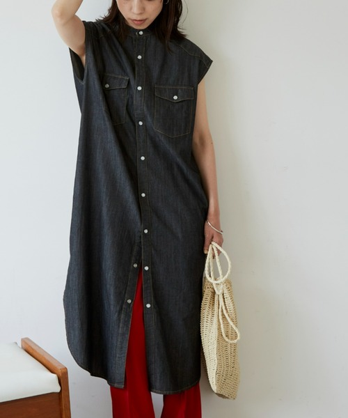 Auntie Rosa Holiday（アンティローザホリデー）の「デニムノースリーブシャツワンピース（ワンピース・レディース・ブラック/ブルー・SMALL/FREE）」の16枚目の写真