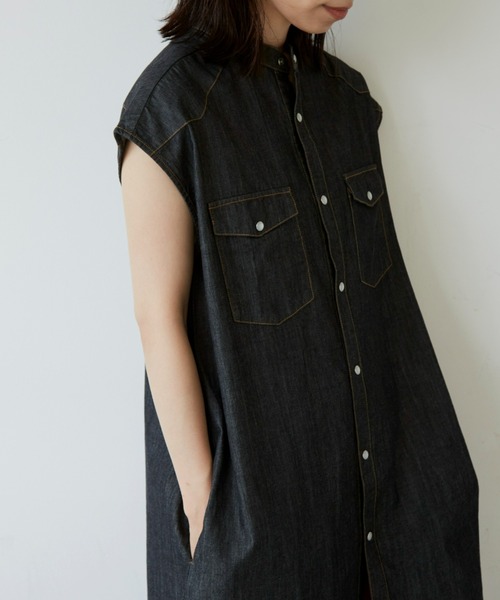 Auntie Rosa Holiday（アンティローザホリデー）の「デニムノースリーブシャツワンピース（ワンピース・レディース・ブラック/ブルー・SMALL/FREE）」の19枚目の写真