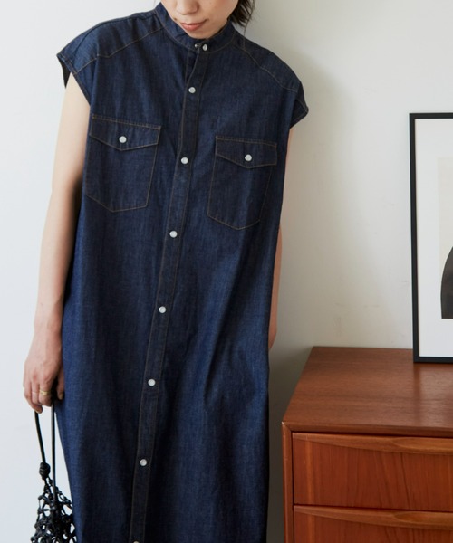 Auntie Rosa Holiday（アンティローザホリデー）の「デニムノースリーブシャツワンピース（ワンピース・レディース・ブラック/ブルー・SMALL/FREE）」の9枚目の写真
