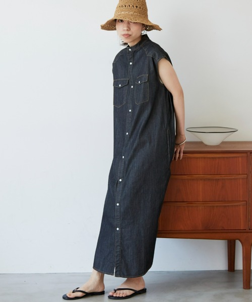 Auntie Rosa Holiday（アンティローザホリデー）の「デニムノースリーブシャツワンピース（ワンピース・レディース・ブラック/ブルー・SMALL/FREE）」の20枚目の写真