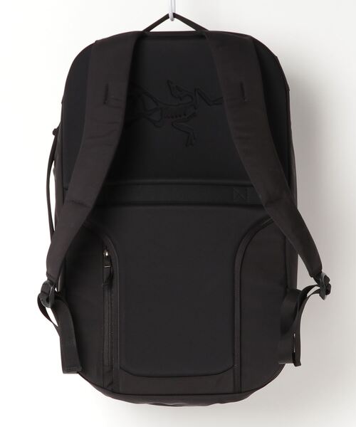 ARC'TERYX（アークテリクス）の「【ARC’TERYX /アークテリクス】BLADE 28 BACK PACK（バックパック/リュック・メンズ・ブラック・FREE）」の2枚目の写真