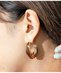 ドロップニュアンスピアス