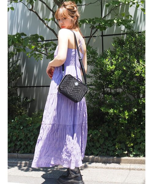 EVRIS（エヴリス）の「バッククロスティアードワンピース（ワンピース・レディース・ブラック/パープル/オレンジ/アイボリー・FREE）」の20枚目の写真