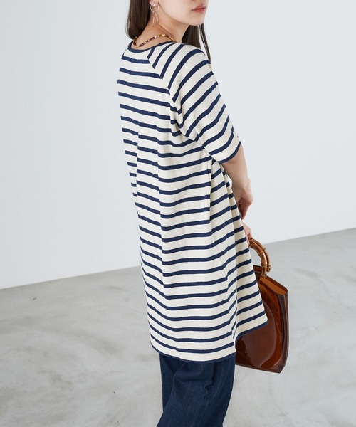 Chaco closet（チャコ クローゼット）の「天竺ボーダー ロングビッグ Tシャツ ボーダーT/ワンピース（ワンピース・レディース・チャコールグレー/オレンジ/ボルドー/ラベンダー/マスタード/ネイビー・FREE）」の3枚目の写真