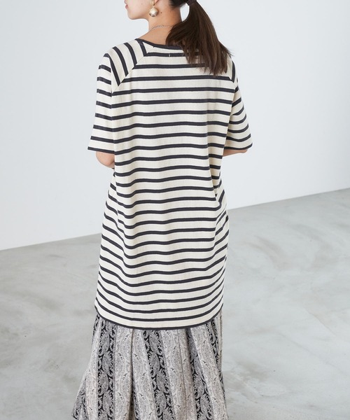 Chaco closet（チャコ クローゼット）の「天竺ボーダー ロングビッグ Tシャツ ボーダーT/ワンピース（ワンピース・レディース・チャコールグレー/オレンジ/ボルドー/ラベンダー/マスタード/ネイビー・FREE）」の8枚目の写真