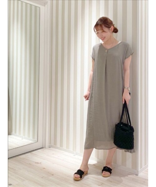 SHOO・LA・RUE（シューラルー）の「◆まくらめふわふわサンダル（サンダル・レディース・ブラック/ナチュラル/キャメル・35/45/25）」の6枚目の写真