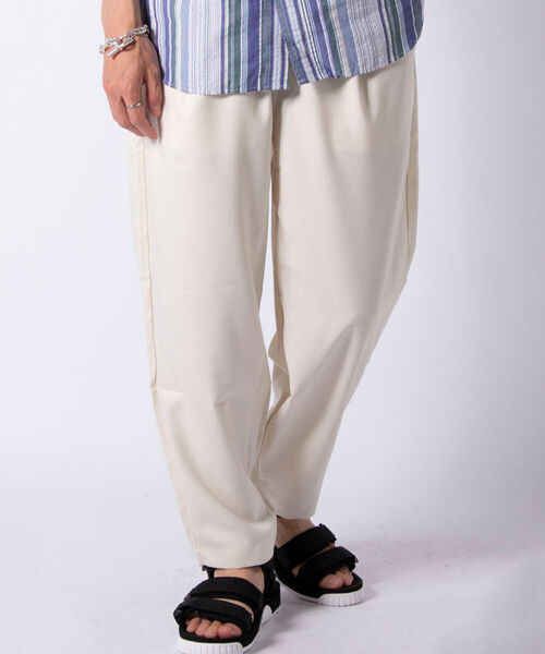 GLOSTER（グロスター）の「JAPAN MADE バルーンイージースラックス（その他パンツ・メンズ・グレー/キャメル/キナリ・M/L）」の2枚目の写真