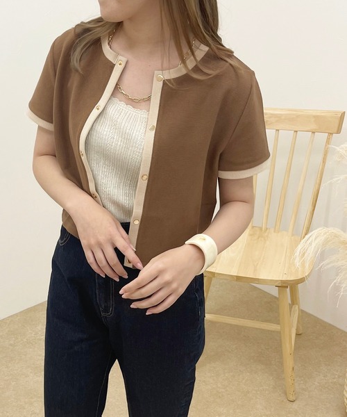 apres jour clair（アプレジュールクレア）の「【apres jour clair】バイカラードットボタントップス【ZOZOTOWN限定アイテム】（Tシャツ/カットソー・レディース・アイボリー/ベージュ/ブラウン系その他・X-LARGE/フリー）」の3枚目の写真