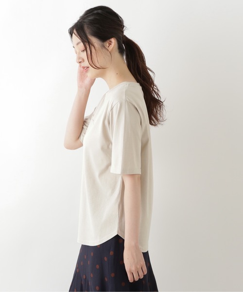 NATURAL BEAUTY BASIC(ナチュラルビューティーベーシック)の「オーガニックコットンレタリングロゴT(Tシャツ/カットソー・レディース・ベージュ/オフホワイト/グレー系その他・MEDIUM)」の19枚目の写真
