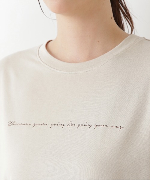 NATURAL BEAUTY BASIC(ナチュラルビューティーベーシック)の「オーガニックコットンレタリングロゴT(Tシャツ/カットソー・レディース・ベージュ/オフホワイト/グレー系その他・MEDIUM)」の18枚目の写真