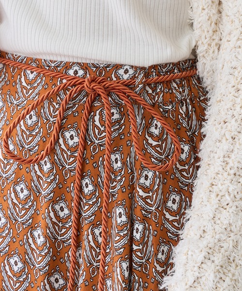 DISCOAT（ディスコート）の「VTG花柄パッチワークフレアスカート（スカート・レディース・ネイビー/キャメル・FREE）」の12枚目の写真