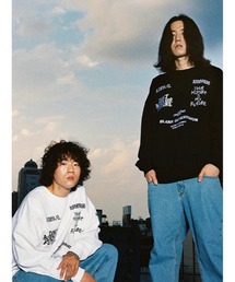 AJOBYAJO | 【AJOBYAJO/アジョバイアジョ】Embroidered Logos Sweatshirt/エンボス ロゴスウェット MTM スローガンスウェット(スウェット)