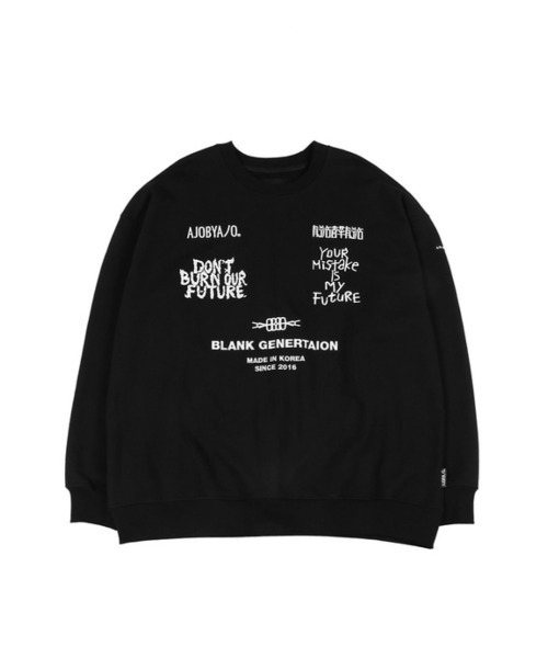 AJOBYAJO(アジョバイアジョ)の「【AJOBYAJO/アジョバイアジョ】Embroidered Logos Sweatshirt/エンボス ロゴスウェット MTM スローガンスウェット(スウェット・メンズ・ブラック/ホワイト・L/XL)」の13枚目の写真
