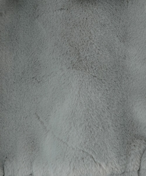 LOWRYS FARM（ローリーズファーム）の「Ｆファーフードブルゾン　956831（ブルゾン・キッズ・ベージュ/グレー・110cm/120cm/130cm）」の7枚目の写真