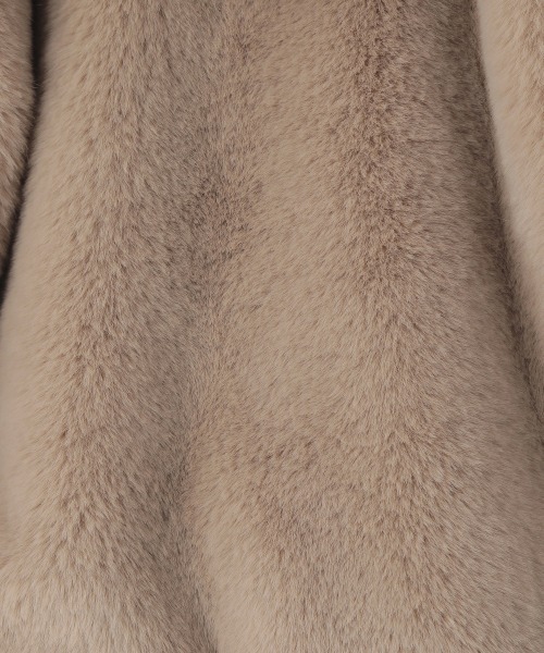 LOWRYS FARM（ローリーズファーム）の「Ｆファーフードブルゾン　956831（ブルゾン・キッズ・ベージュ/グレー・110cm/120cm/130cm）」の3枚目の写真