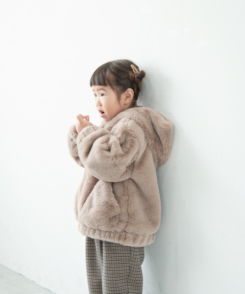 LOWRYS FARM（ローリーズファーム）の「Ｆファーフードブルゾン　956831（ブルゾン・キッズ・ベージュ/グレー・110cm/120cm/130cm）」の12枚目の写真
