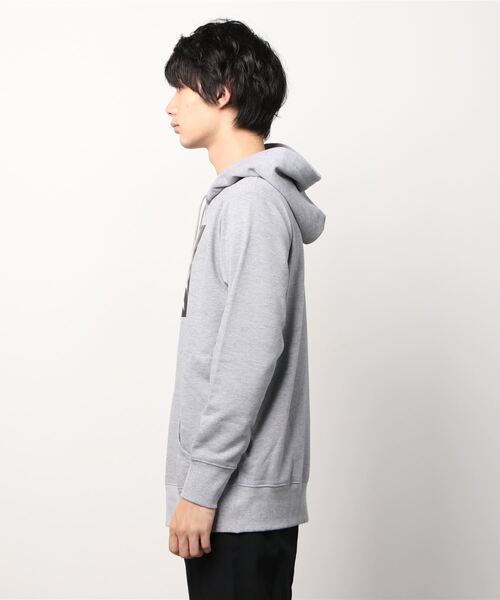Kare/ME（カーミー）の「Kare/ME（カーミー）B'2nd別注スターパーカー（パーカー・メンズ・ブラック/グレー/レッド・SMALL/MEDIUM/LARGE）」の4枚目の写真