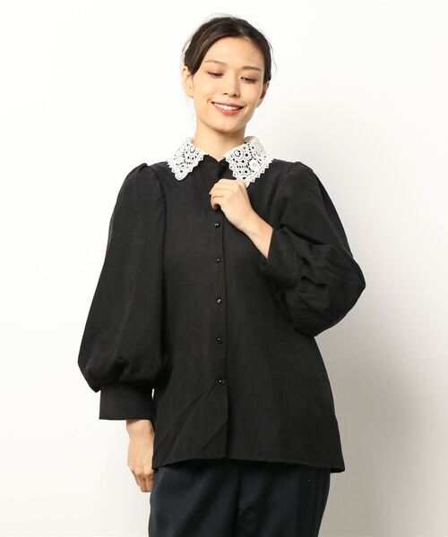 ems excite（エムズエキサイト）の「襟レースパワショルブラウス（シャツ/ブラウス・レディース・ホワイト/ライトブルー/ブラック/ブラック系その他・FREE）」の9枚目の写真