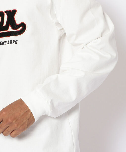 AVIREX（アヴィレックス）の「長袖 ヴァーシティ Tシャツ ロゴ&トーチ / LONG SLEEVE VARSITY T-SHIRT LOGO&TORCH / アヴィレックス / AVIREX（Tシャツ/カットソー・メンズ・ホワイト/レッド/ブラック・LARGE/MEDIUM/X-LARGE/XX-LARGE）」の8枚目の写真