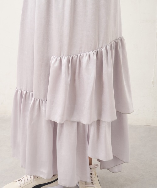 Lui's（ルイス）の「クラッシュサテンランダムティアードスカート（スカート・レディース・シルバー/ブラック/オリーブ・FREE）」の10枚目の写真